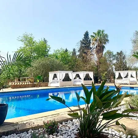 Apartment Llorenc 1, Entspannung Pur,stilvoll,ruhig,xxl Pool